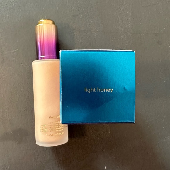 Tarte Water Foundation - shade light honey (1 fl oz) - Picture 2 of 4